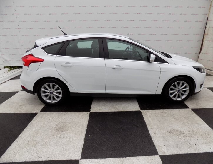 Ford Focus 5