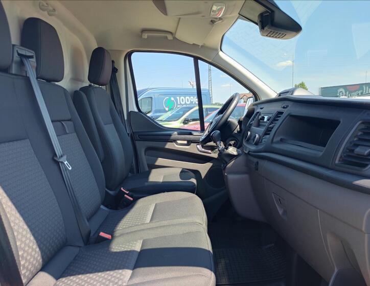 Ford Transit Custom 14