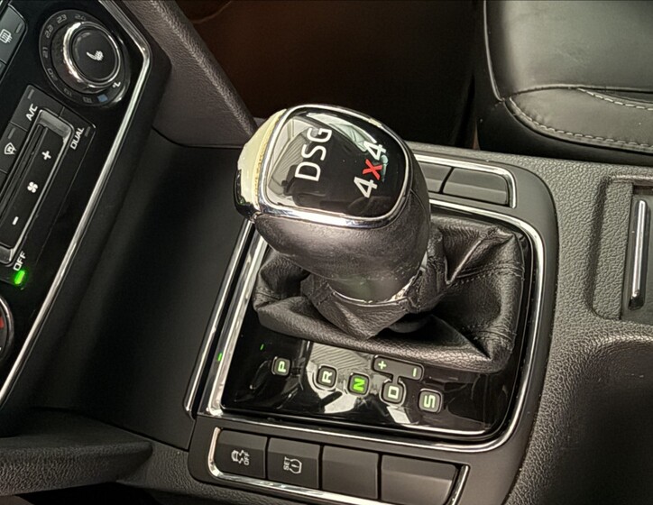 Škoda Superb 13