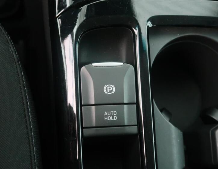 Hyundai i30 20