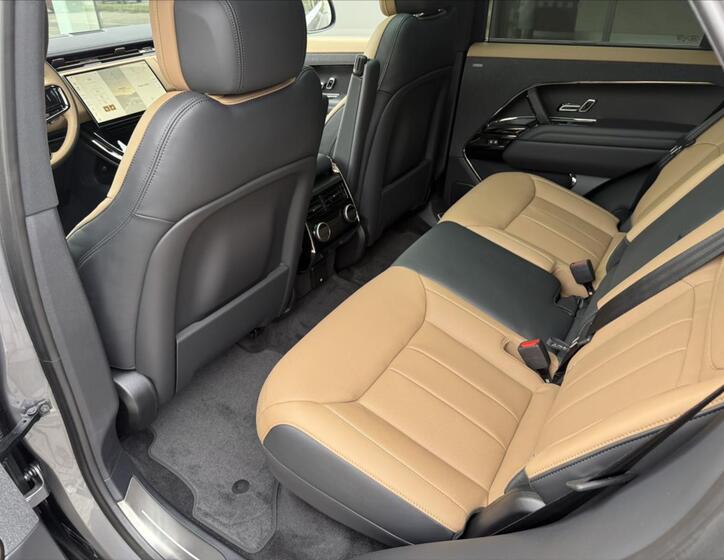 Land Rover Range Rover Sport 26