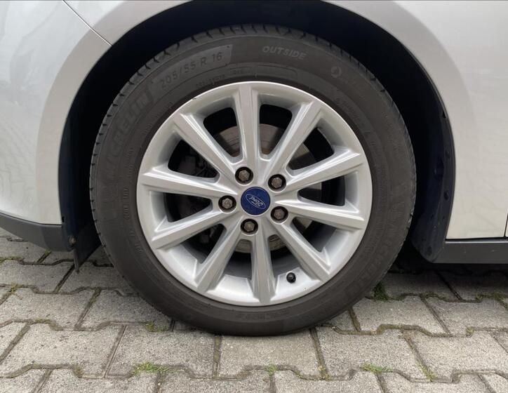 Ford Focus 43