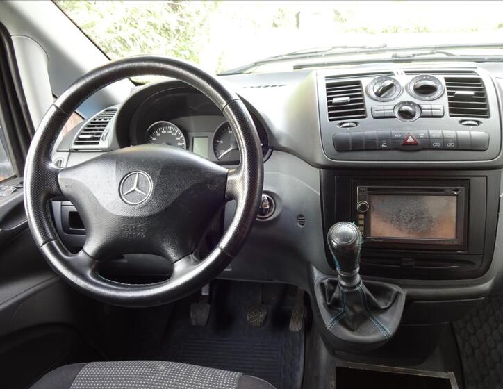 Mercedes-Benz Vito 25