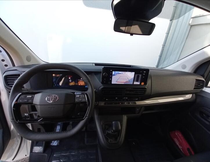 Toyota ProAce 10