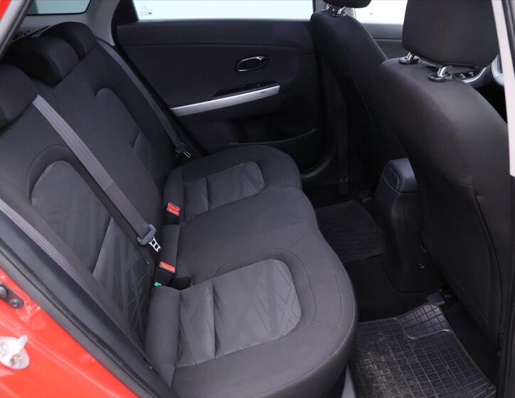 KIA Ceed 13
