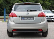 KIA Venga 6