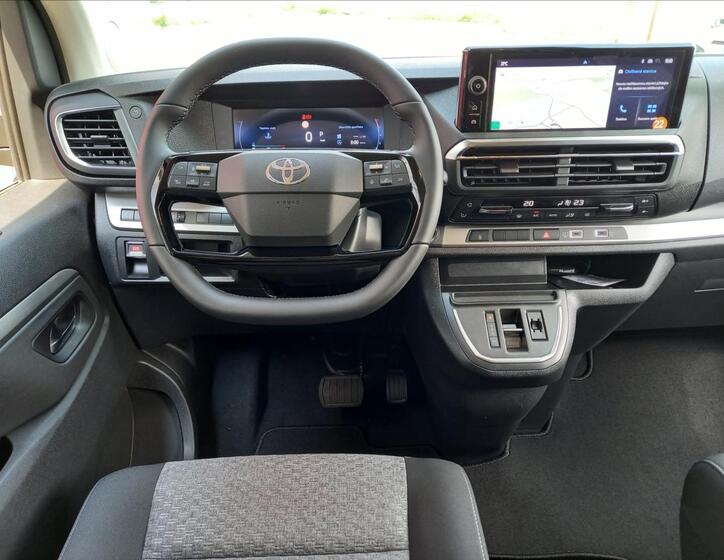 Toyota ProAce Verso 12