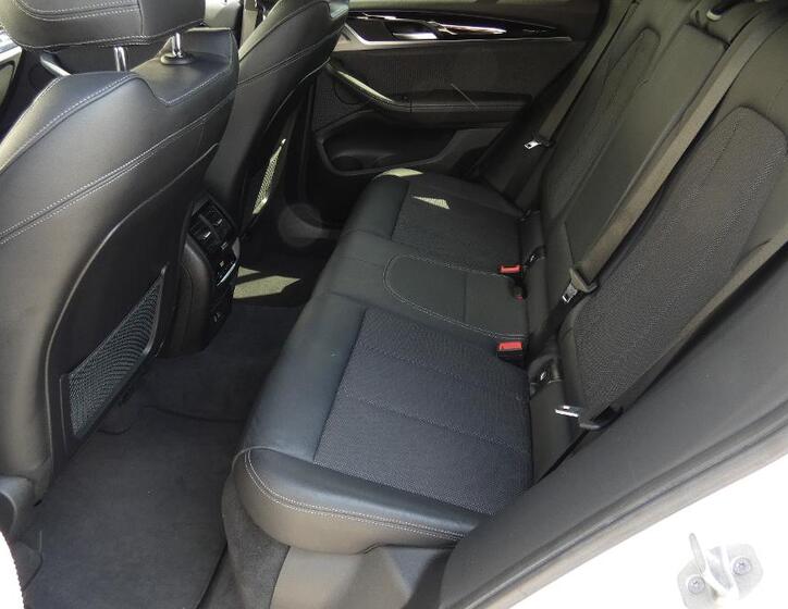 BMW X3 20