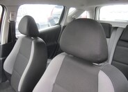 Peugeot 207 13