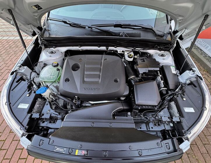 Volvo XC40 32