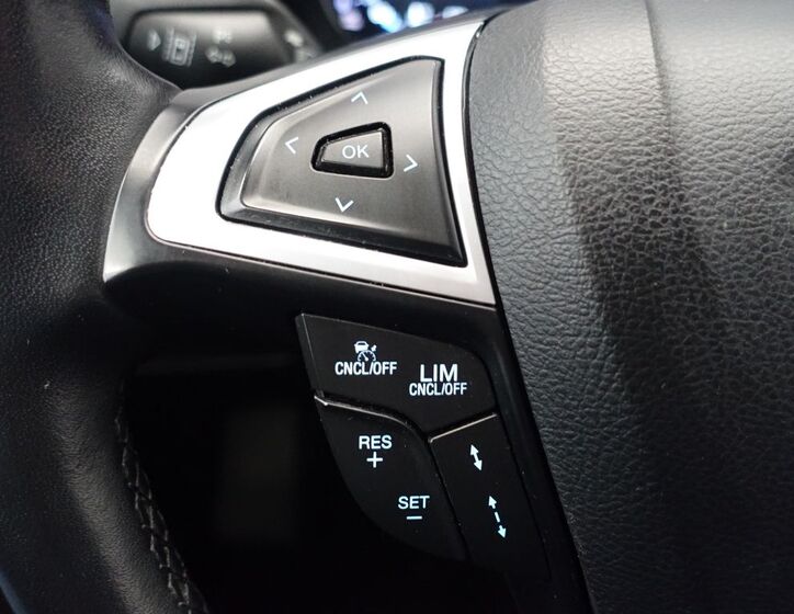 Ford S-MAX 24