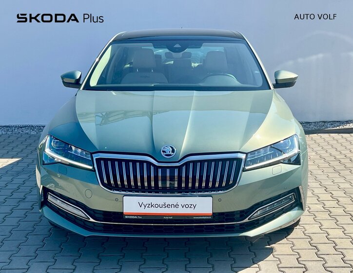 Škoda Superb 4