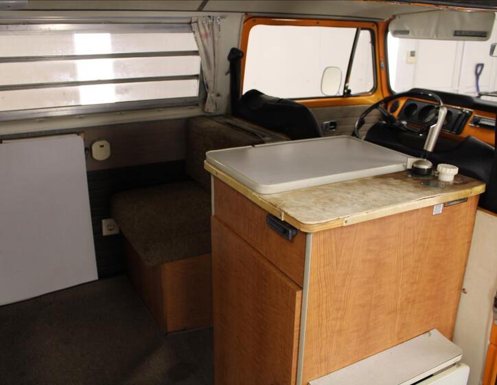 Volkswagen Transporter 18