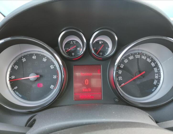Opel Astra 13