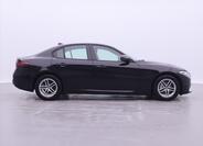 Alfa Romeo Giulia 8
