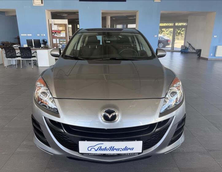 Mazda 3 2