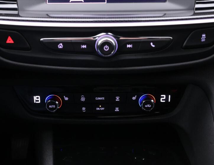 Opel Insignia 28