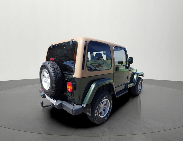 Jeep Wrangler 4