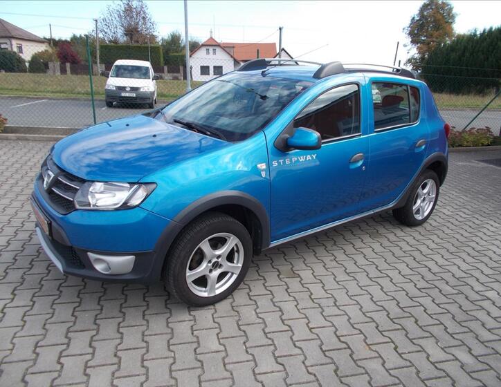 Dacia Sandero 4