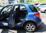 Suzuki SX4 13