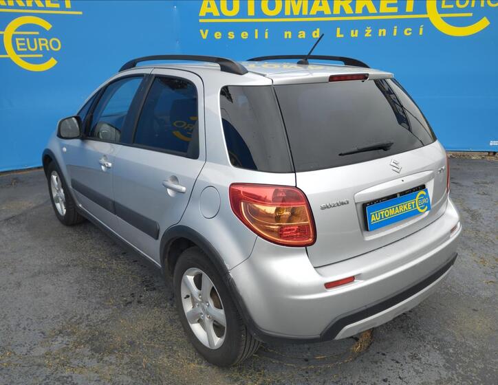 Suzuki SX4 4