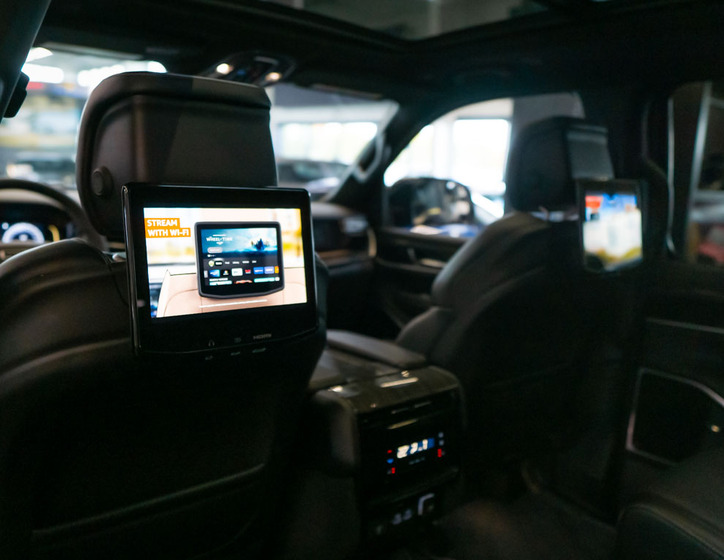 Jeep Wagoneer 45