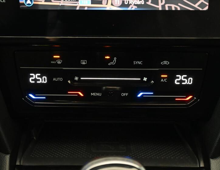 Volkswagen Passat 22