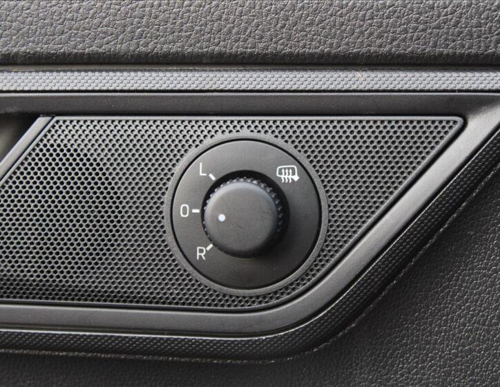 Škoda Fabia 15