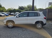 Volkswagen Tiguan 7