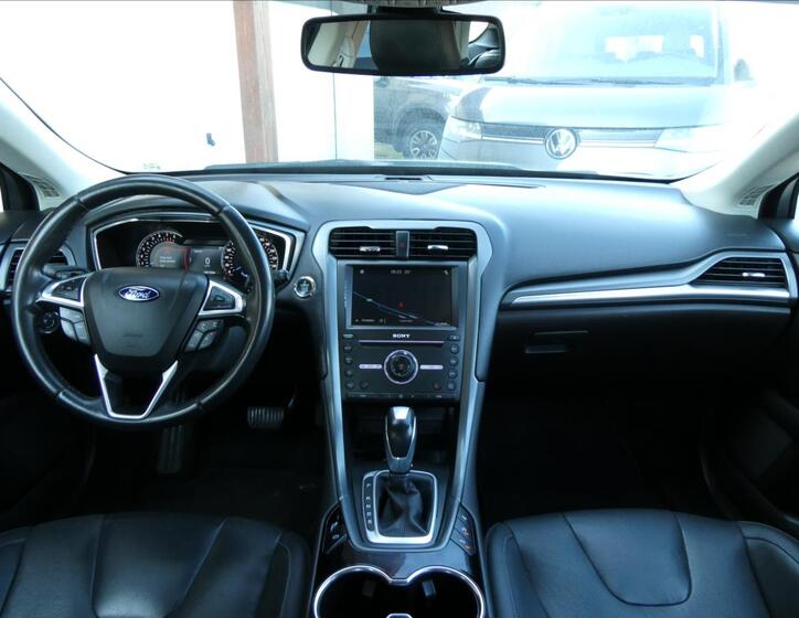 Ford Mondeo 26