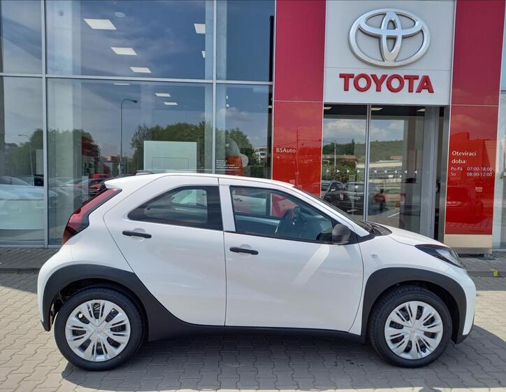 Toyota Aygo 6