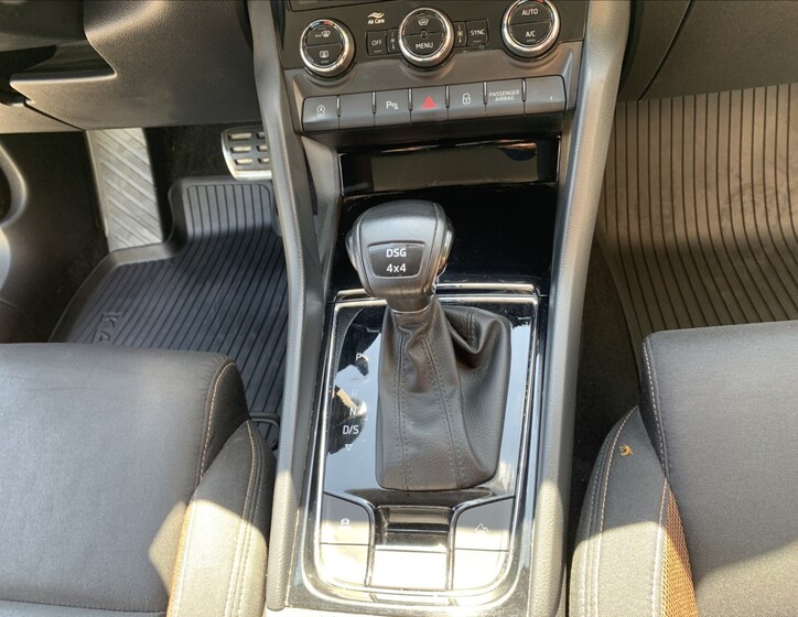 Škoda Karoq 14