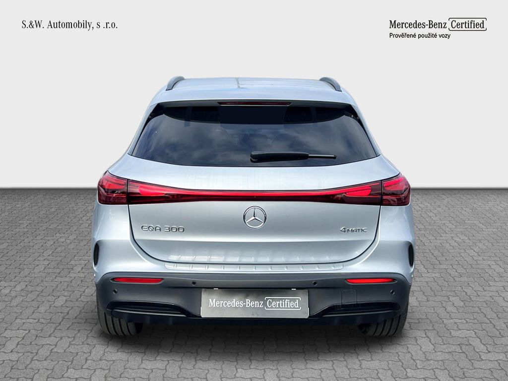 Mercedes-Benz EQA