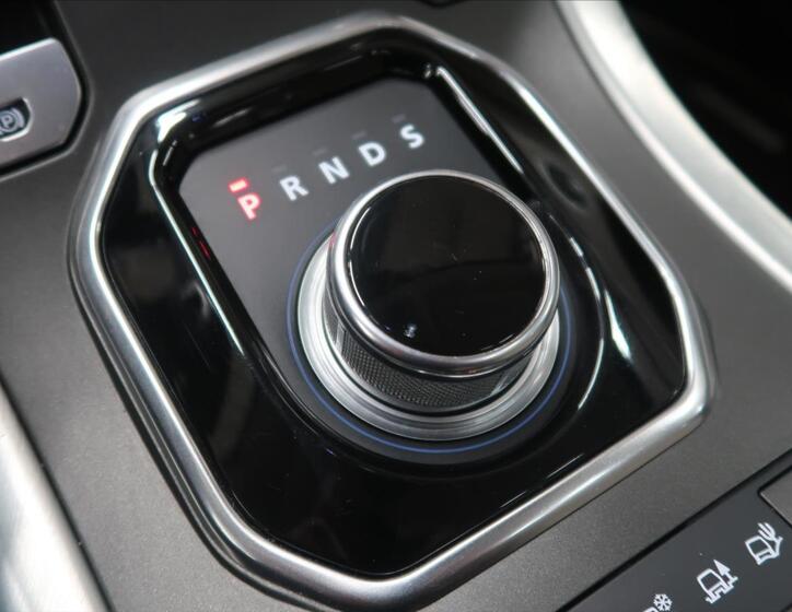 Land Rover Range Rover Evoque 26