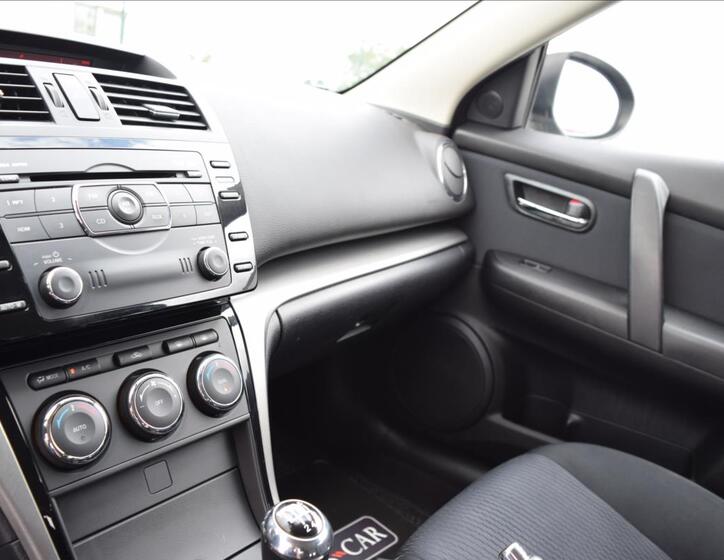 Mazda 6 40
