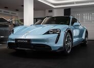 Porsche Taycan 1