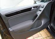 Volkswagen Golf 13