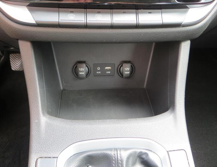 Hyundai i30 13