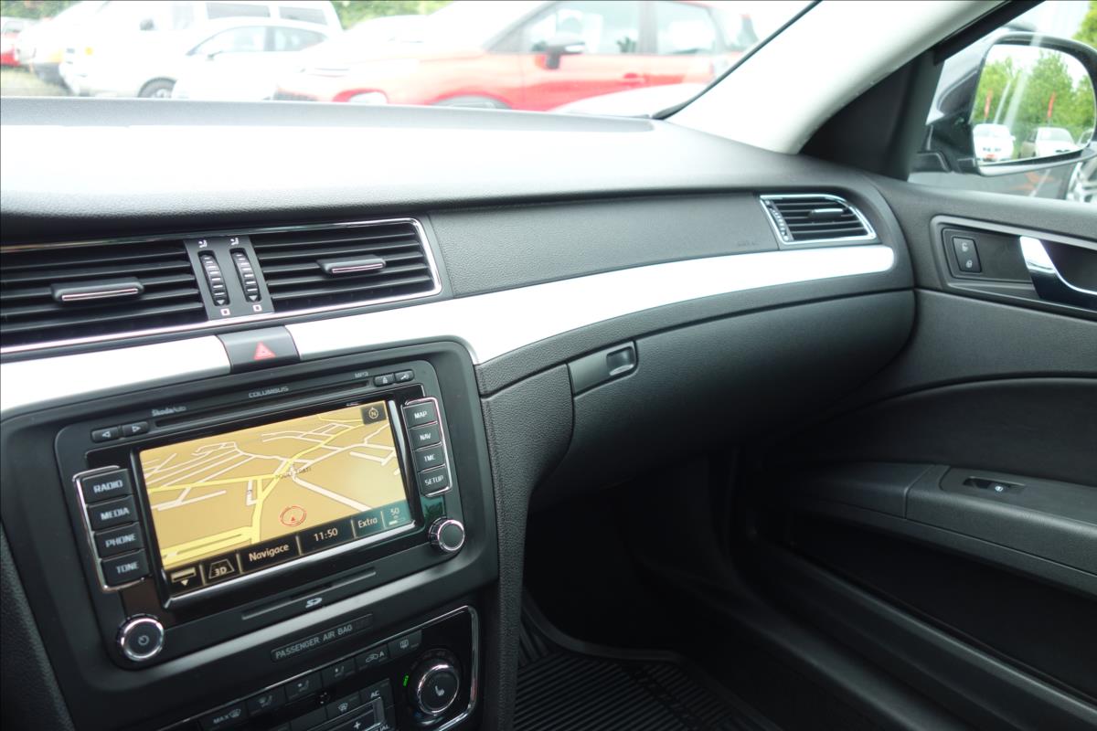 Škoda Superb