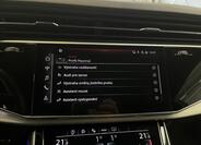 Audi Q8 8