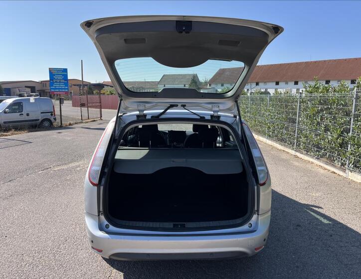 Ford Focus 24