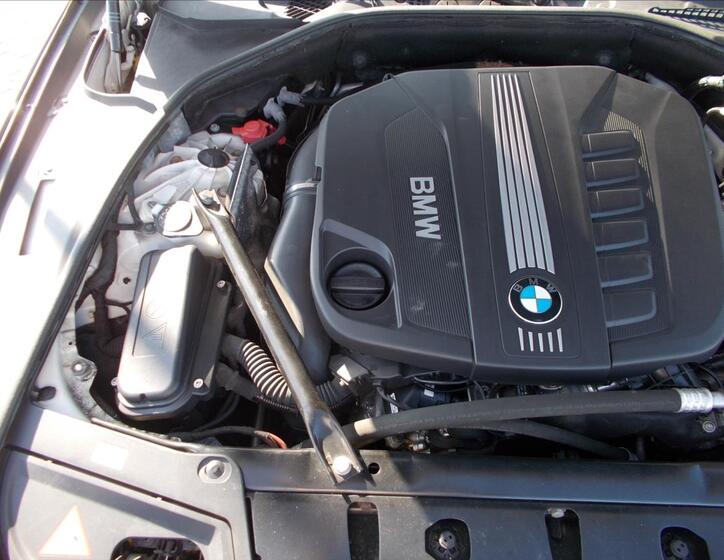 BMW Řada 5 36