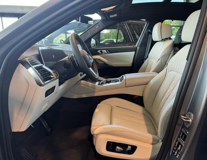 BMW X6 40
