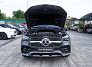 Mercedes-Benz GLE 9