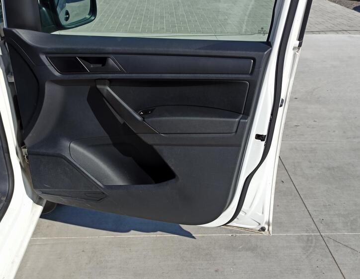 Volkswagen Caddy 24