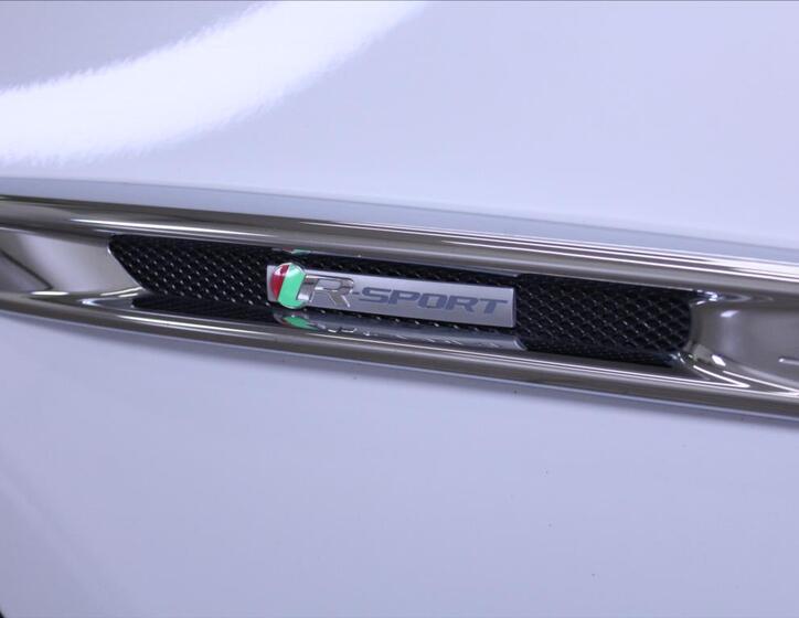 Jaguar XJ 30
