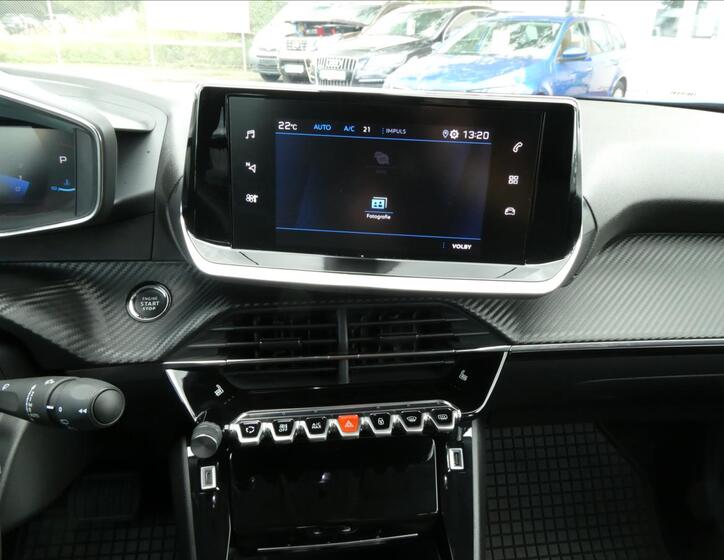 Peugeot 2008 31