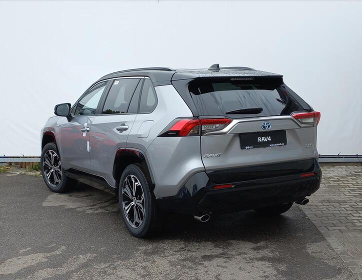Toyota RAV4 7