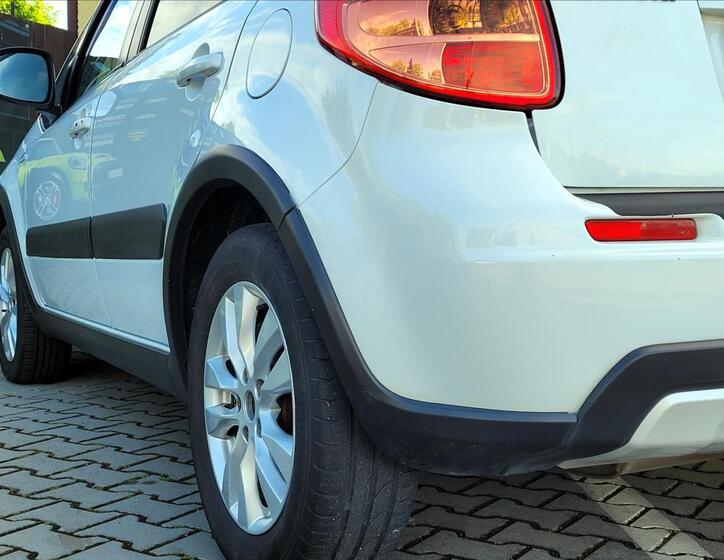 Suzuki SX4 40