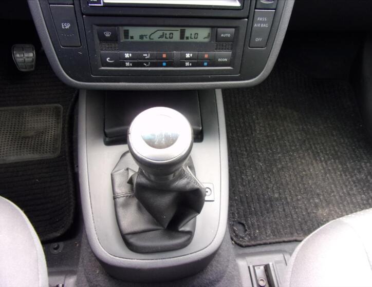 Seat Alhambra 19